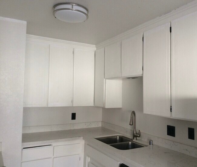 Foto del edificio - 7206 Tristan Cir