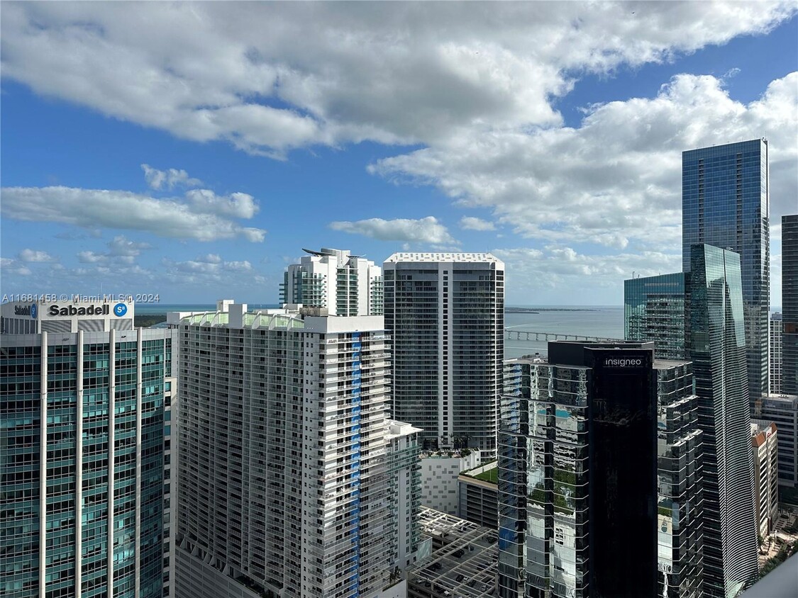 Foto principal - 1060 Brickell Ave