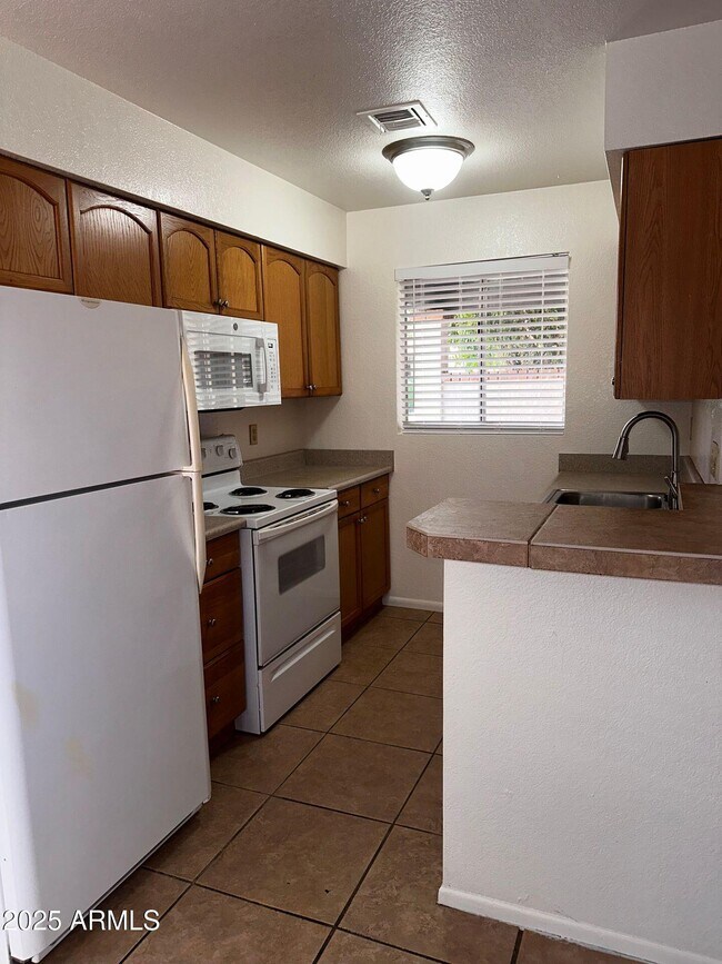 Foto del edificio - 195 N Cottonwood St