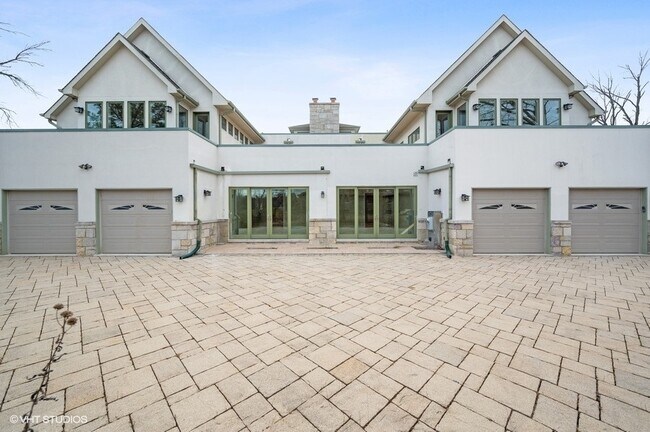 Foto del edificio - 2625 Mavor Ln