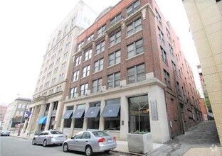 Building Photo - 6 N 6th St