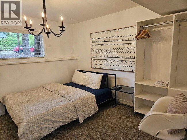 Photo du bâtiment - 2568 The Blvd