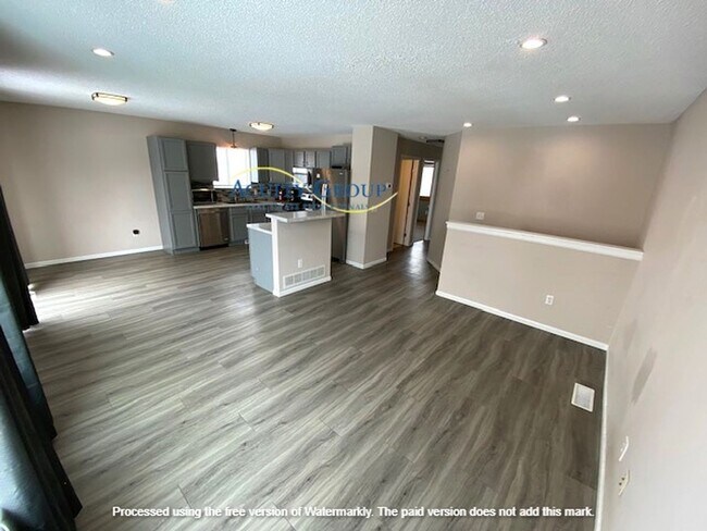 Foto del edificio - 4 Bedroom, 2 Bath Single Family Home in Monticello Available December 1st for $2200.00