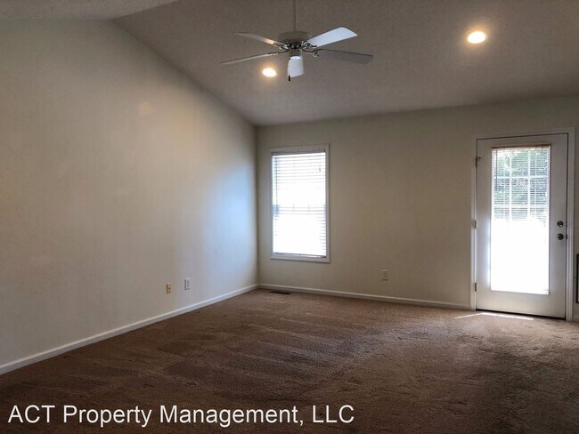Building Photo - 3 br, 2 bath House - 325 Woodgreen Rd