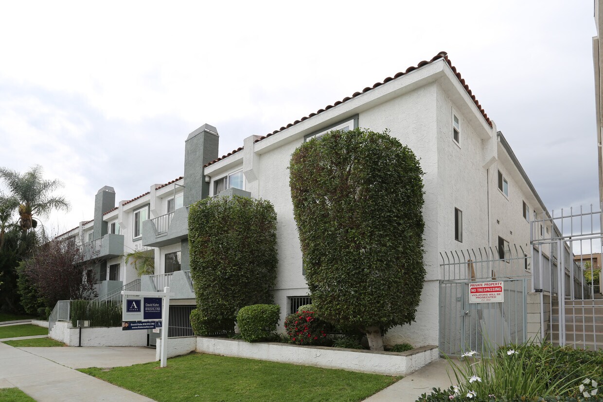 Foto principal - Canfield Condominiums
