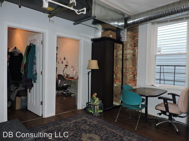 Foto del edificio - 2337 W Clifton Ave