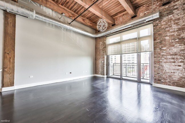 Foto del edificio - 1 br, 1 bath Condo - 770 W Gladys Ave Apt 407