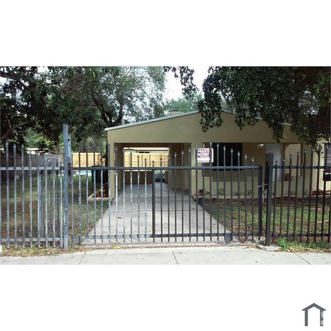 Building Photo - 2153 NW 92nd St