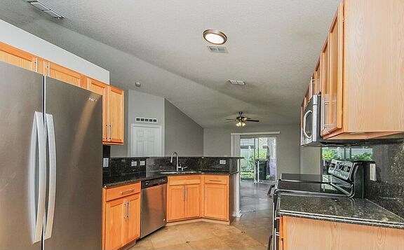 Foto del edificio - 4821 Petal Pawpaw Ln