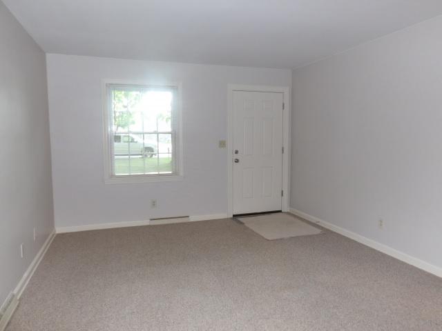 Building Photo - 5009 Forest Park Pl