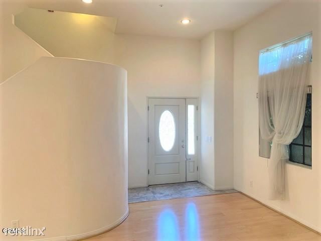 Building Photo - 3 br, 2 bath Condo - 319 California St Unit F