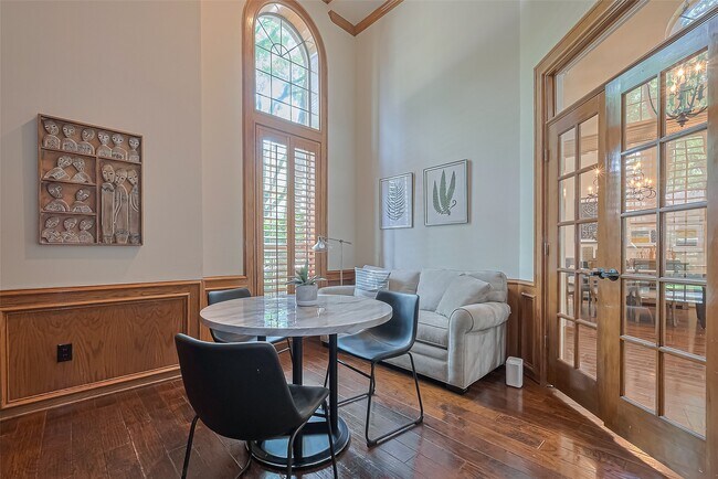 Foto del edificio - 26 Spiceberry Pl