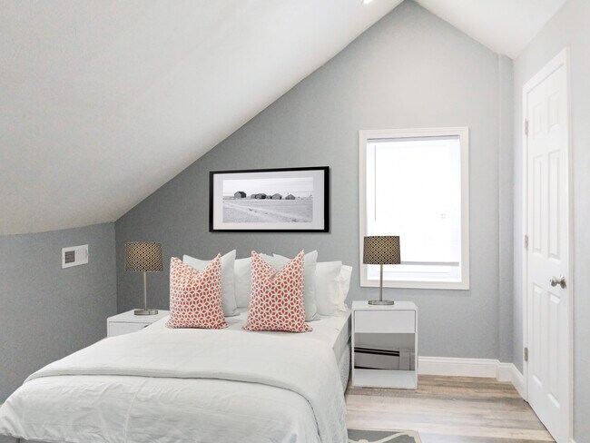 Building Photo - 24 N 16th St