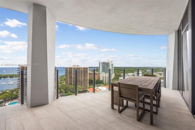 Foto del edificio - 2831 S Bayshore Dr