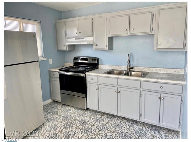 Foto del edificio - 2105 N Webster St