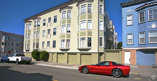 Building Photo - 1490 Francisco St