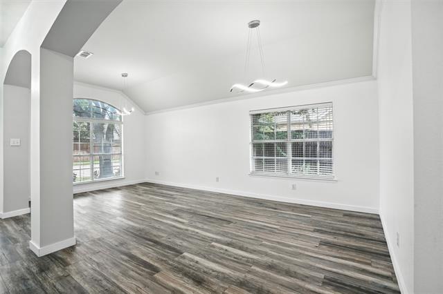 Foto del edificio - 6605 Oxford Ln
