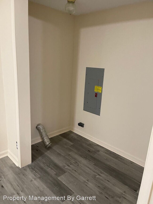 Foto del edificio - 3 br, 1 bath House - 918 13th Street Newpo...