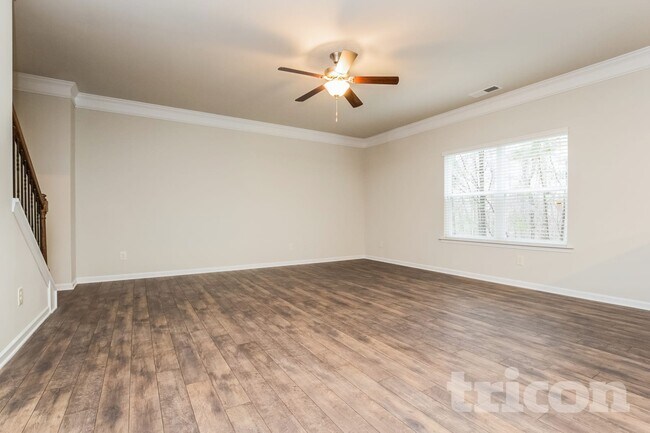 Building Photo - 55 Thorndale Ct