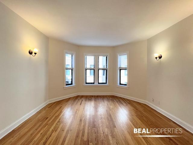 Primary Photo - 0 bedroom in CHICAGO IL 60613