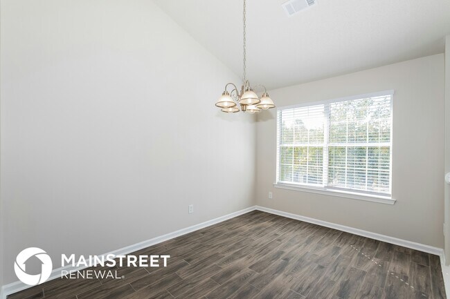 Foto del edificio - 3639 Mosswood Ln