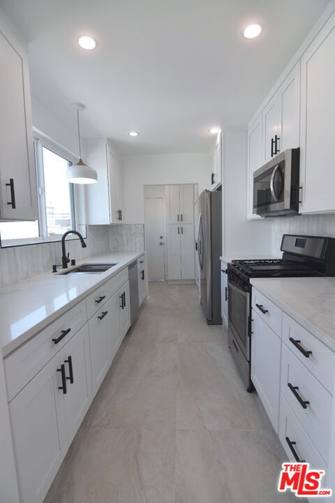 Foto del edificio - 1020 S Bedford St