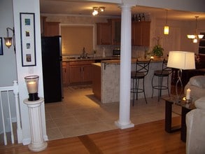 Modern contemporary open floorplan - 24 Forest Hills Dr