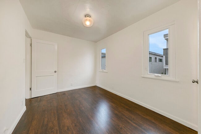 Foto del edificio - 1027 12th St