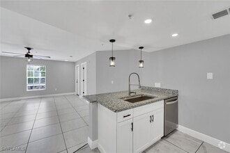 Building Photo - 1755 Four Mile Cove Pkwy