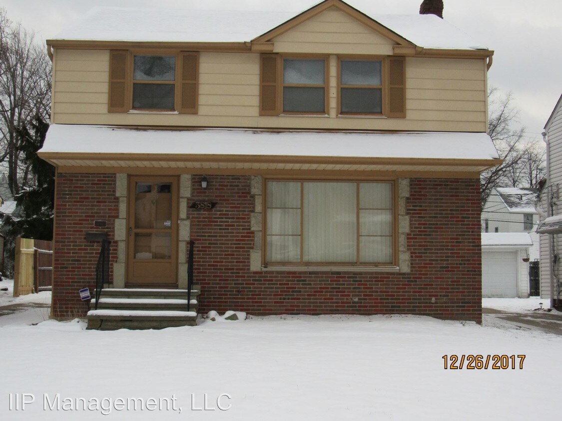 Primary Photo - 3818 Sherwood Rd
