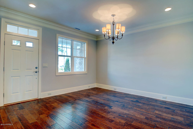 Foto del edificio - 4302 Terrington Dr