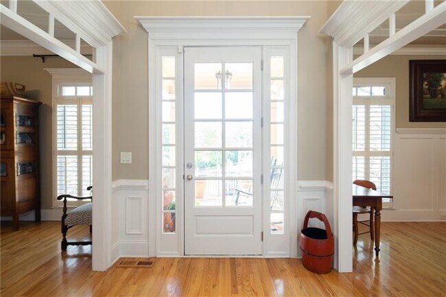 Foto del edificio - 3533 Preserve Dr SE