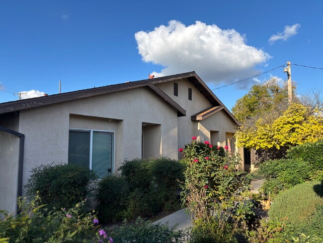 Foto del edificio - Available Soon! Apply now for this cute one bedroom apartment for $1200