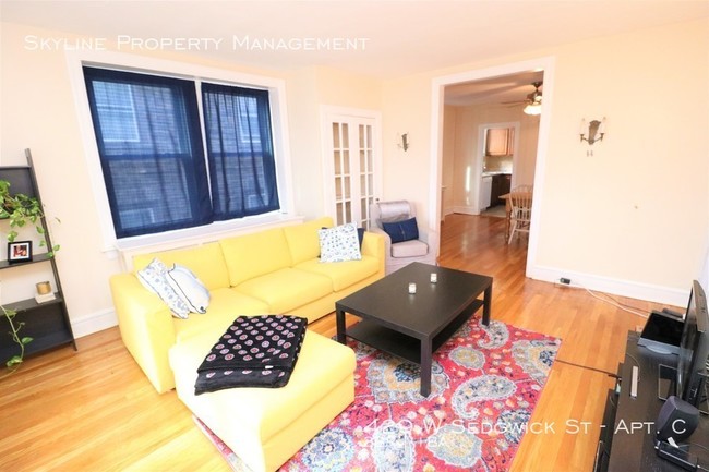 Foto del edificio - Gorgeous 2 bedroom in West Mount Airy!