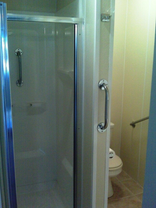 Building Photo - 2 Bedroom Home off of 22nd and Jackson Str...