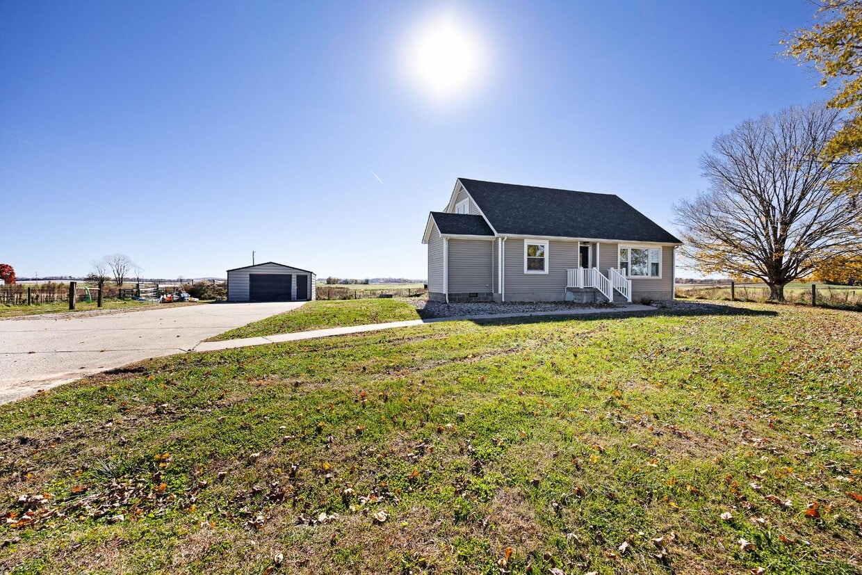 Primary Photo - 180 White Mills Glendale Rd W