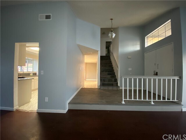Building Photo - 1553 Arnica Ln