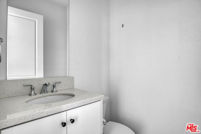 Building Photo - 12509 Saddle Ct