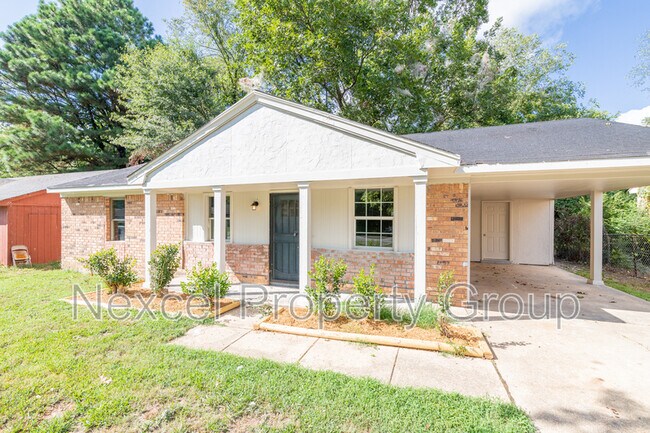 Foto del edificio - 3308 Spring Valley Cove