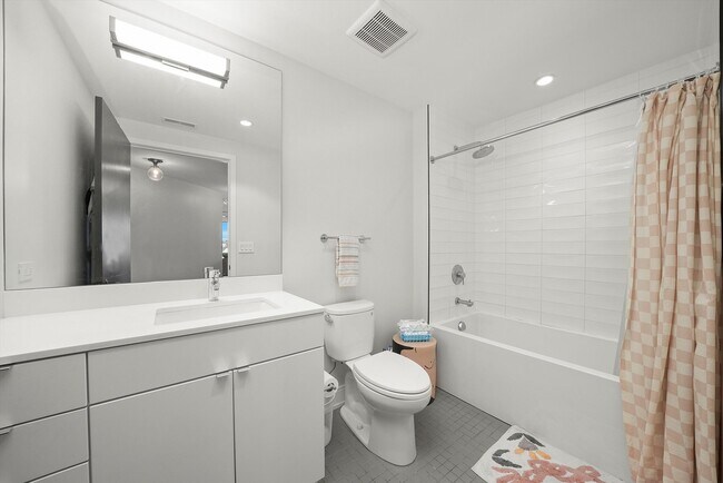 Foto del edificio - 941 W Belmont Ave