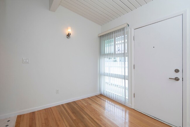 Interior Photo - Aztec Lofts Apartments