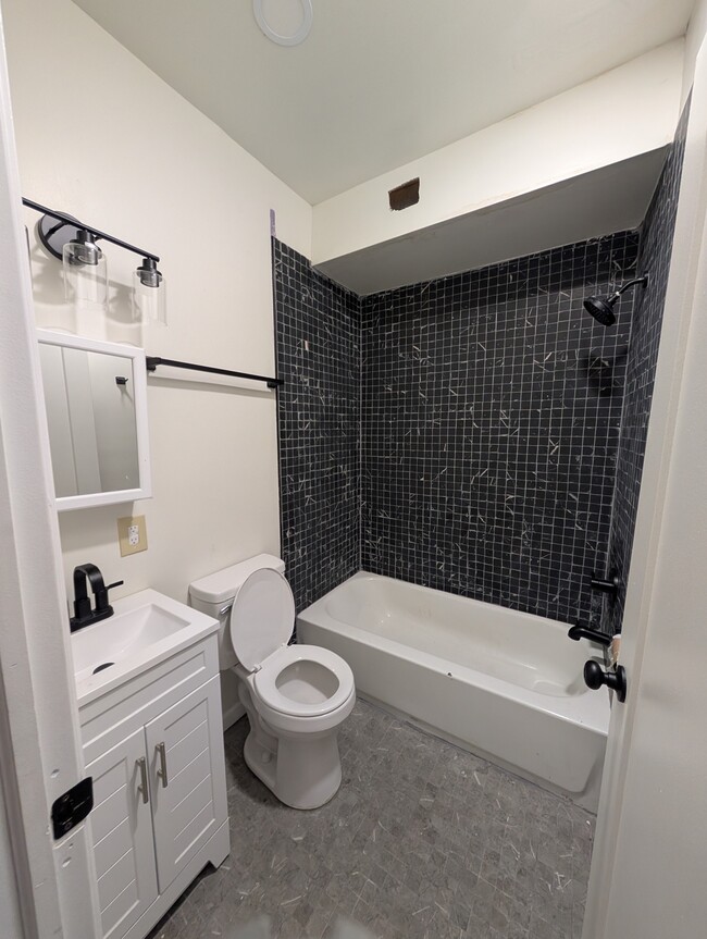 Foto del edificio - 2352 N 29th St