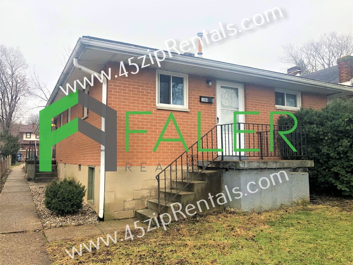 1066 Pritz Ave Unit B, Dayton, OH 45410 Room for Rent in Dayton, OH