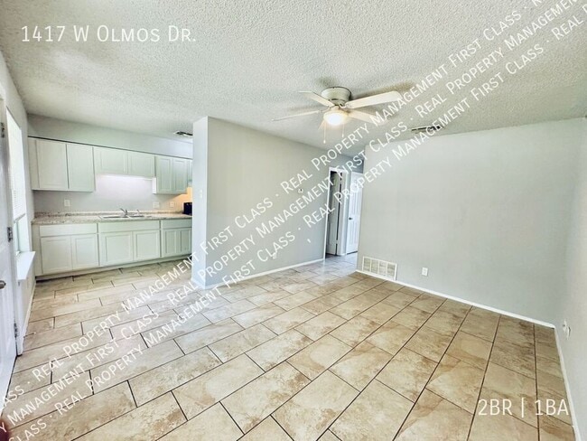 Photo - 1417 W Olmos Dr.- House