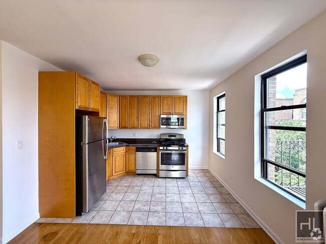 Building Photo - West 171st Street