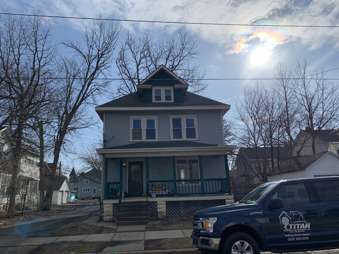 Primary Photo - 912 Wright St