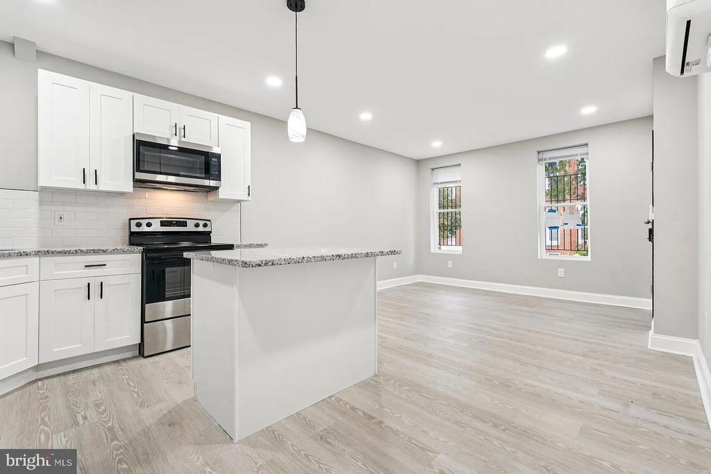 Foto principal - 916 N Arlington Ave
