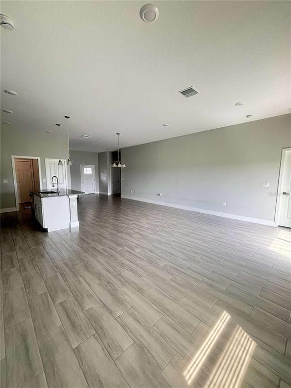 Foto del edificio - 17 Cleat Ct