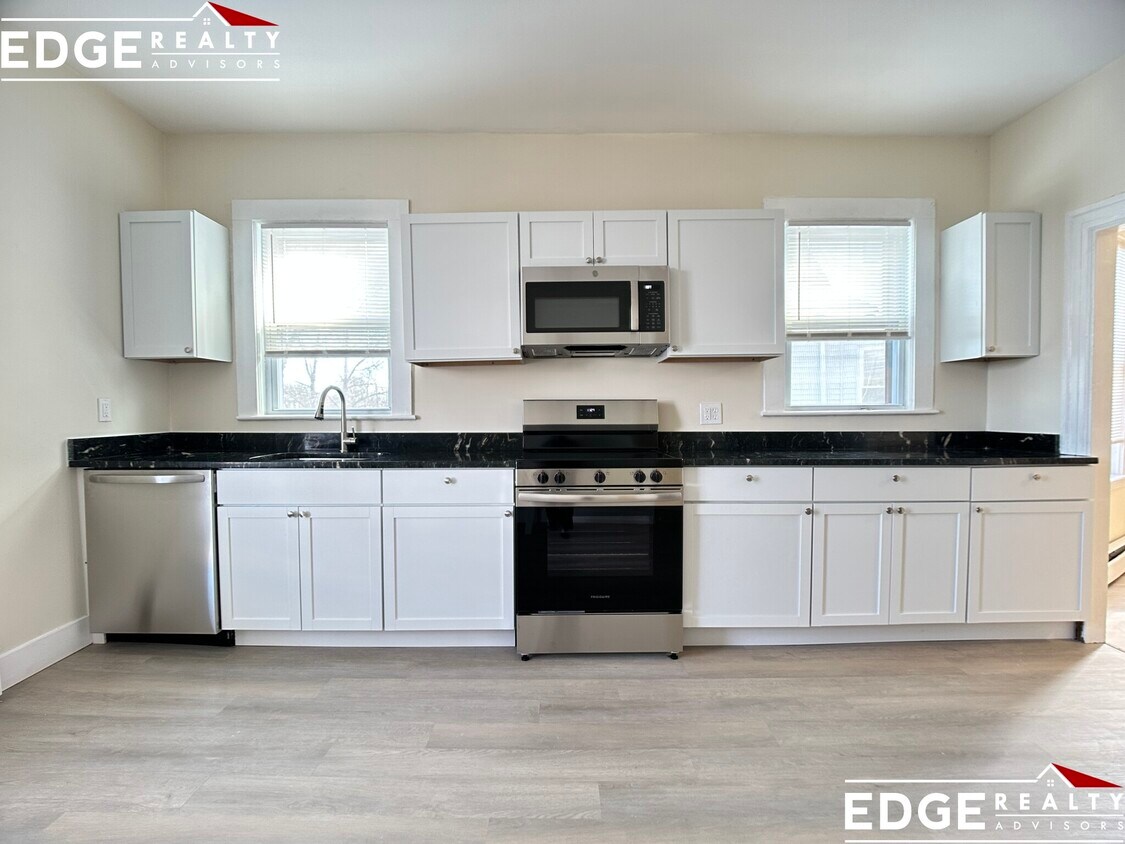 Foto principal - 66 Mapleton St