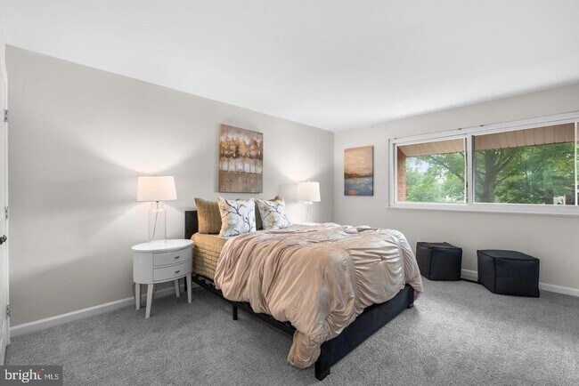 Building Photo - 10746 Green Mountain Cir